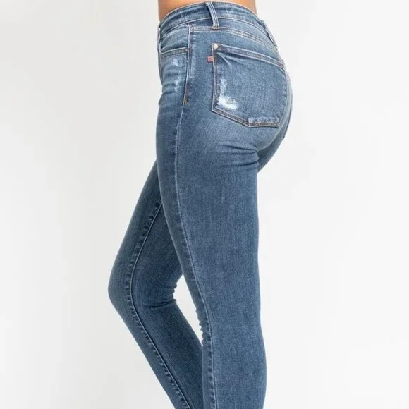 NWT Judy Blue High Waist Skinny Jeans with Destroy & Shark Bit Hem - Picture 3 of 4